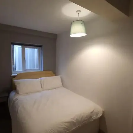 Nook, 3 Bedrooms Lägenhet